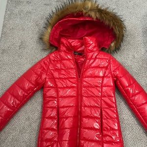 Red puffer jacket S